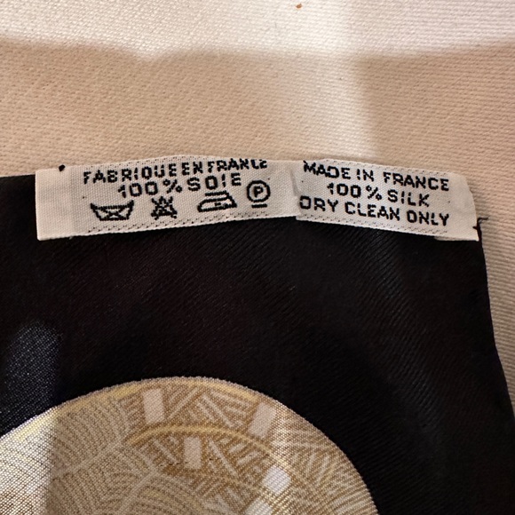 EUC HERMES Carre 90 Scarf "ART De STEPPES" Silk - Picture 5 of 5